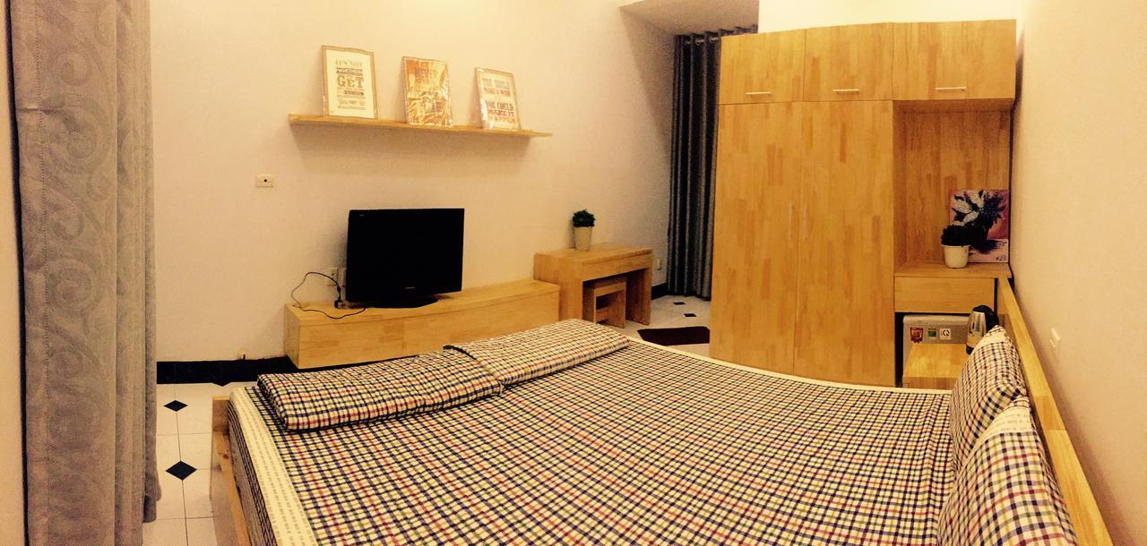 Golden Snake Hostel ハノイ市 エクステリア 写真