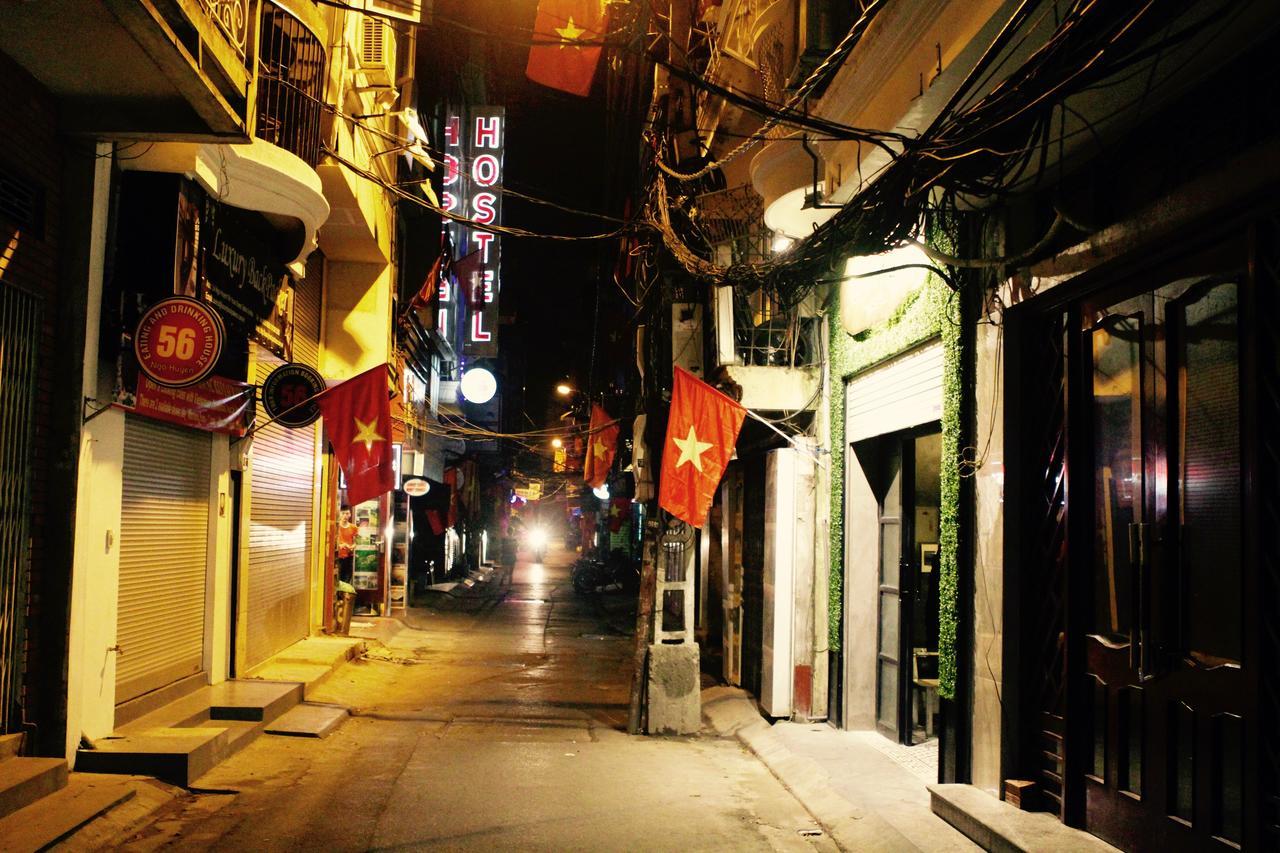 Golden Snake Hostel ハノイ市 部屋 写真